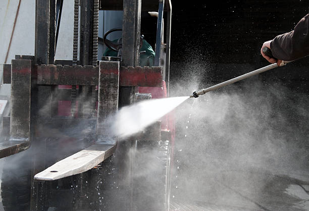 Best Restaurant Pressure Washing  in Conway, FL